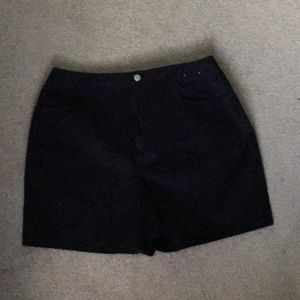 Geoffrey Beene Plus size black shorts
